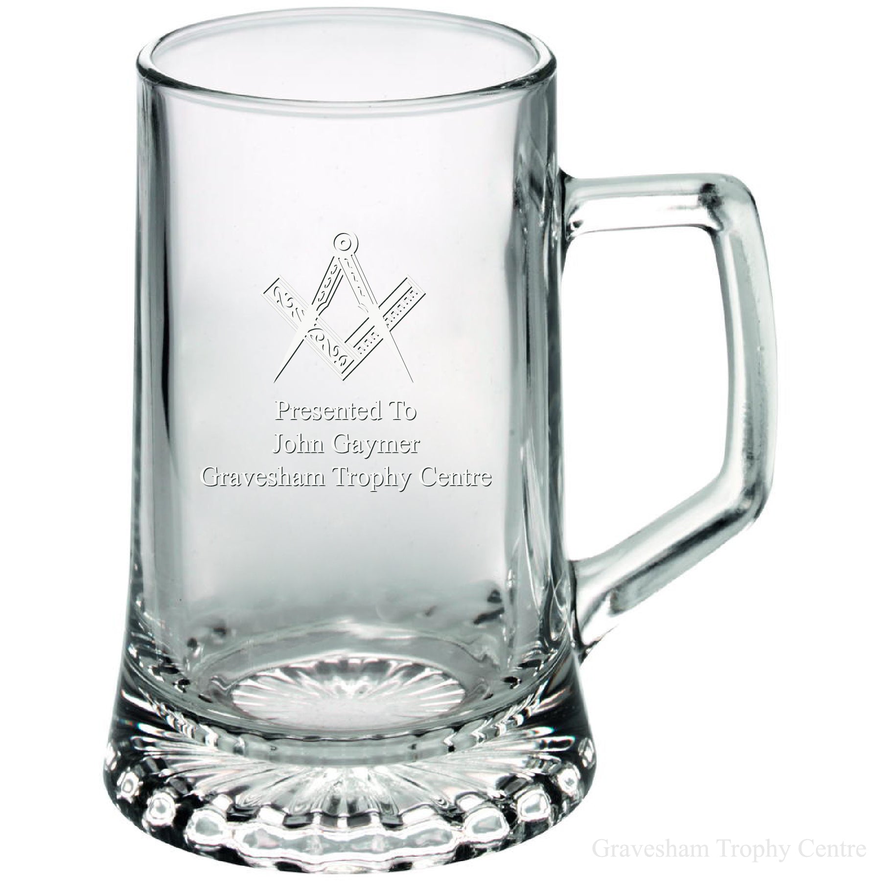 Etched Square & Compass Masonic 1 pint Glass Tankard. Satin Gift Box included.