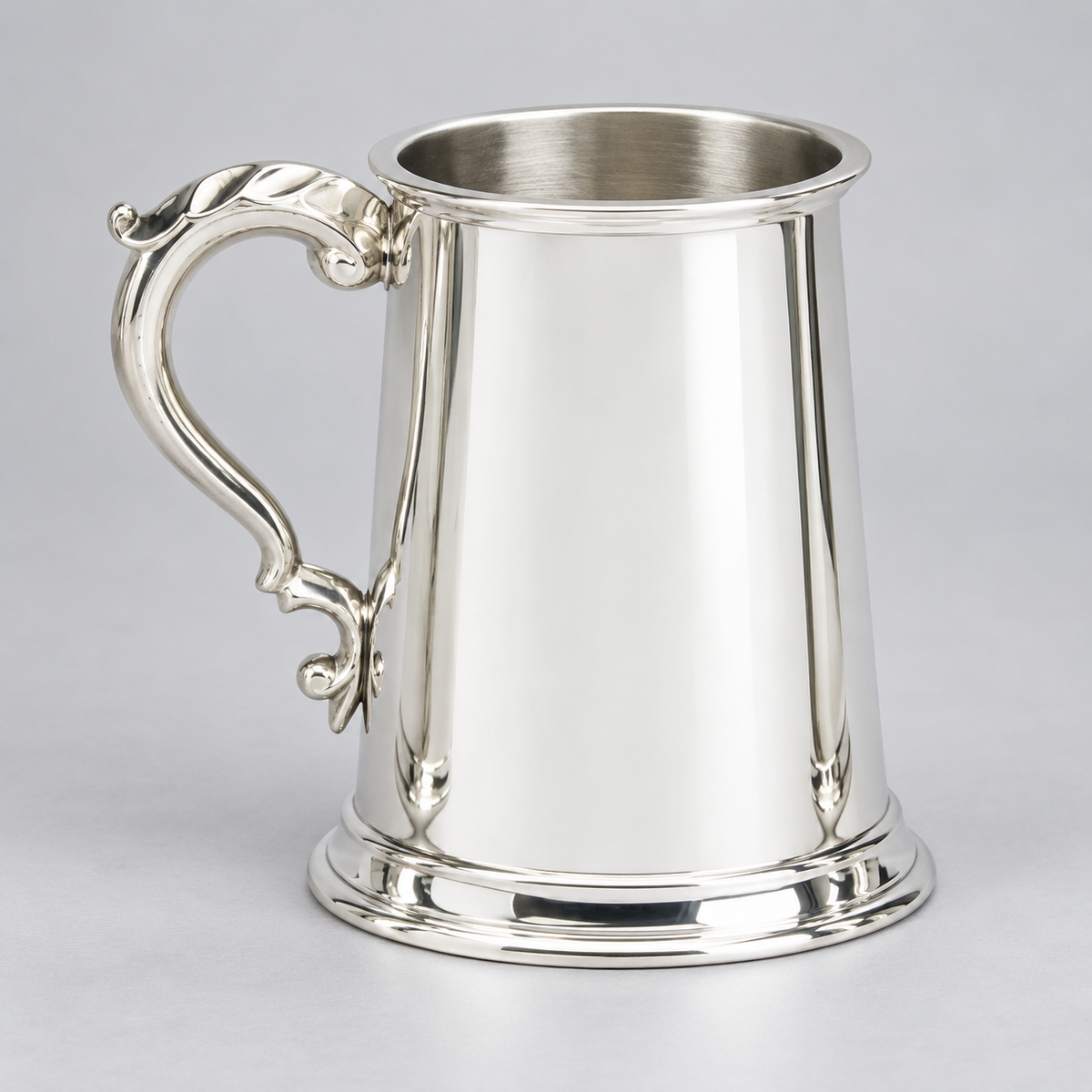 1pt Pewter Tankard - Golf Design