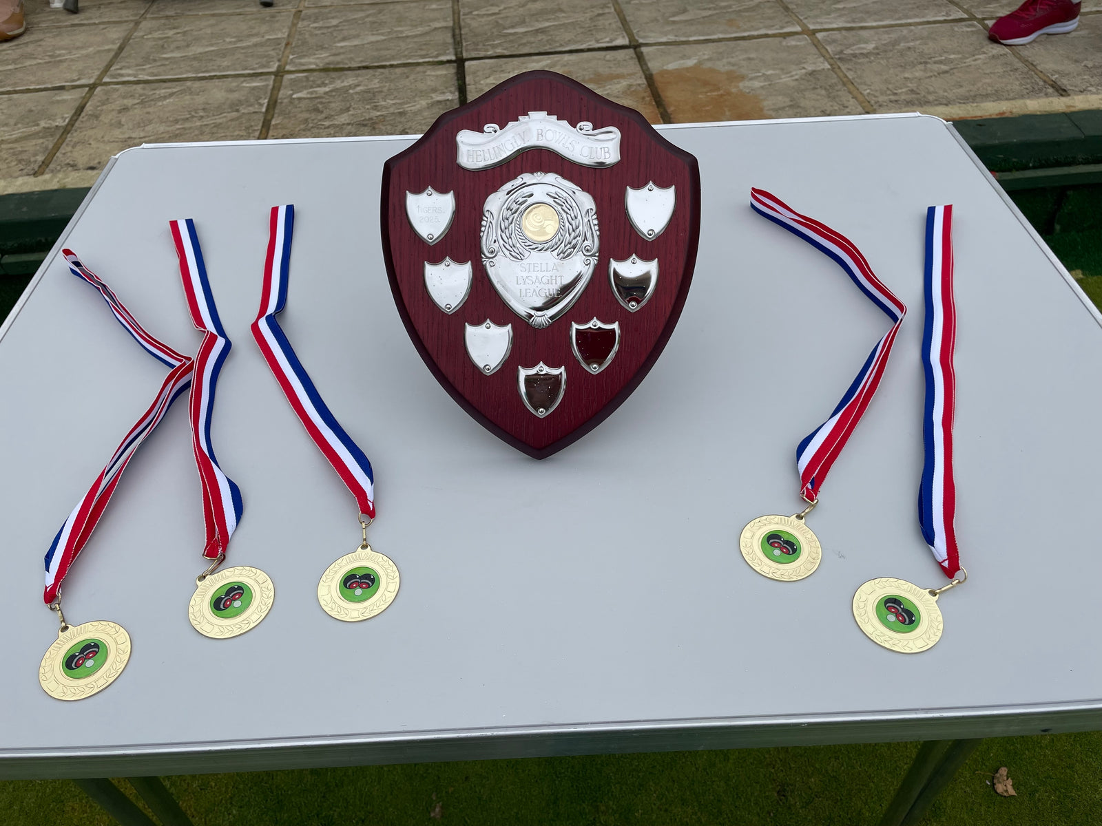 Bowls Gold Laurel 50mm Medal