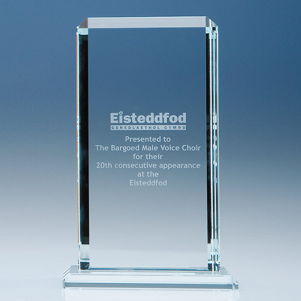 CrystalEdge Clear Echo Award in Foam Gift Box